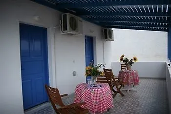 Zannes Hotel Períssa